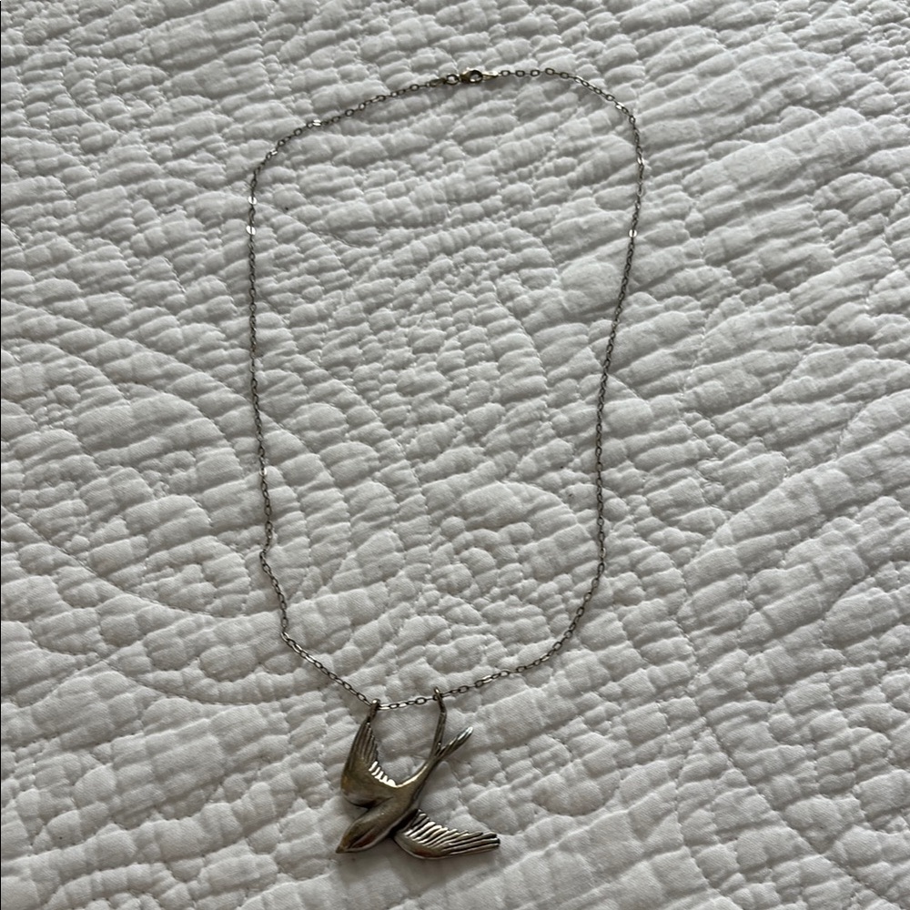 Elegant Silver Bird Necklace